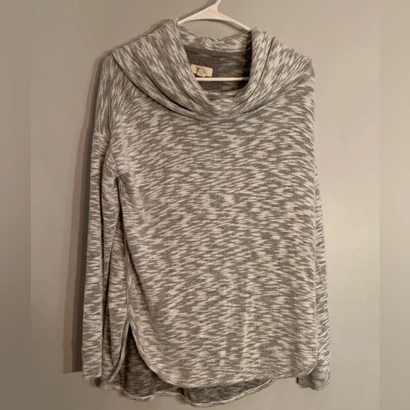 Stitch Fix-Cupio cowl neck women’s size small sweatshirt - Picture 1 of 5